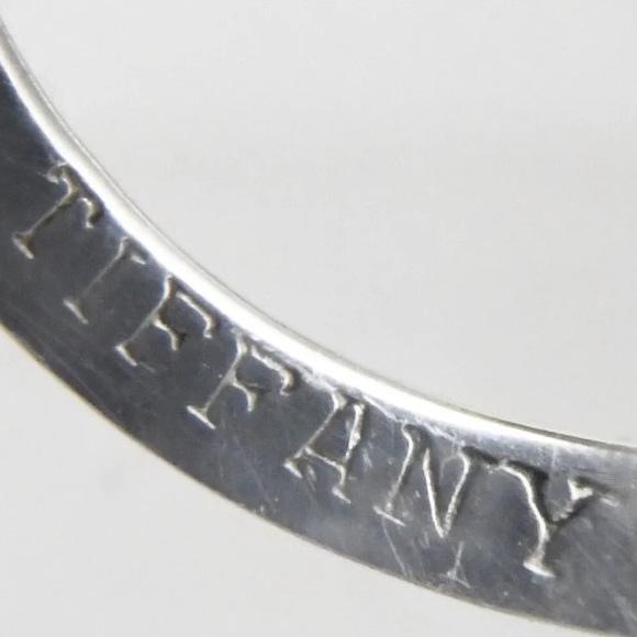 Authentic Vintage Tiffany & Co. 925 Sterling Silver Manpower Unity Necklace - Picture 10 of 11